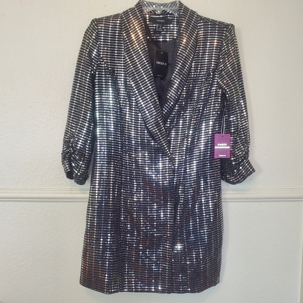 Forever 21 Blazer Silver Sequin Women's Blazer Black‎ Glitter Snap Closure